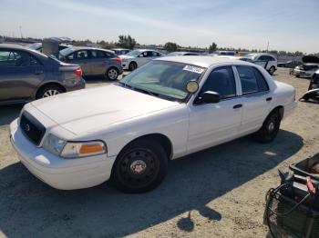  Salvage Ford Crown Vic