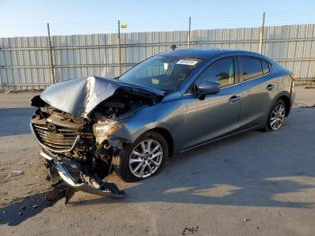  Salvage Mazda 3