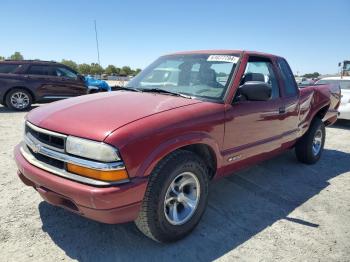  Salvage Chevrolet S-10