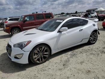  Salvage Hyundai Genesis