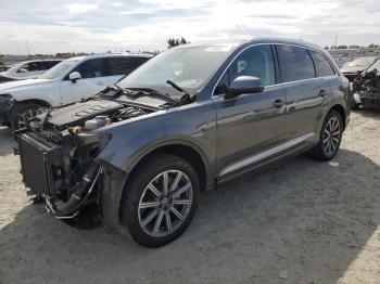  Salvage Audi Q7