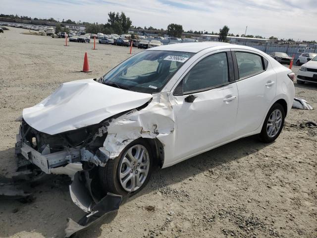  Salvage Toyota Scion