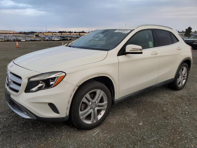  Salvage Mercedes-Benz GLA