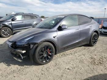  Salvage Tesla Model Y