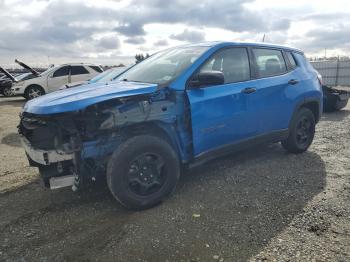  Salvage Jeep Compass