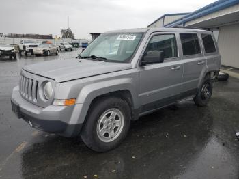  Salvage Jeep Patriot