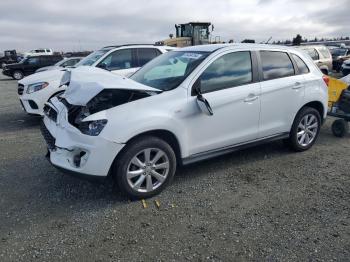  Salvage Mitsubishi Outlander