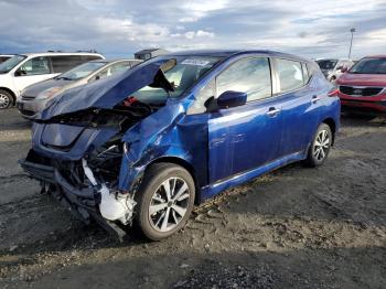  Salvage Nissan LEAF