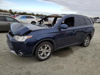  Salvage Mitsubishi Outlander