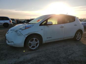  Salvage Nissan LEAF