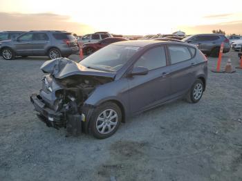  Salvage Hyundai ACCENT