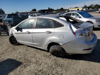  Salvage Ford Fiesta