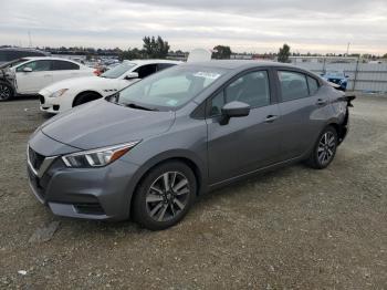  Salvage Nissan Versa