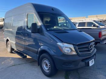  Salvage Mercedes-Benz Sprinter