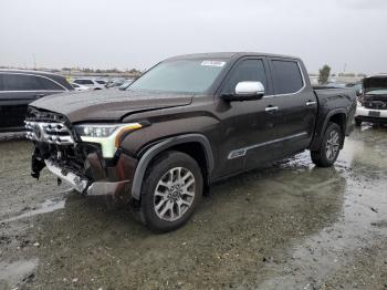  Salvage Toyota Tundra