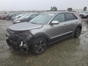  Salvage Kia Niro