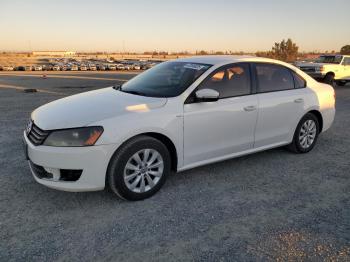  Salvage Volkswagen Passat