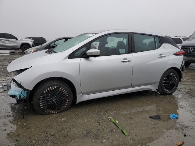  Salvage Nissan LEAF