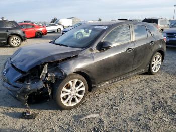  Salvage Mazda Mazda3