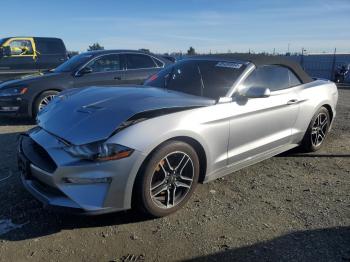  Salvage Ford Mustang