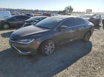  Salvage Chrysler 200