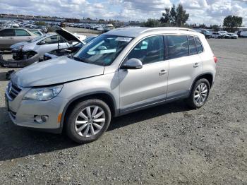  Salvage Volkswagen Tiguan