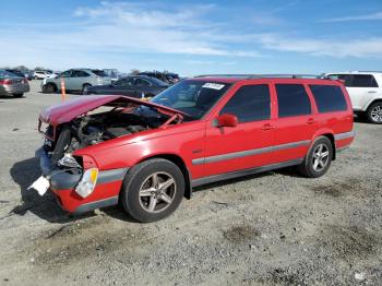  Salvage Volvo V70