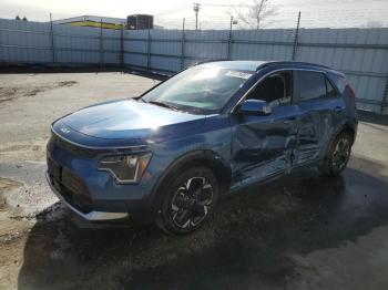  Salvage Kia Niro