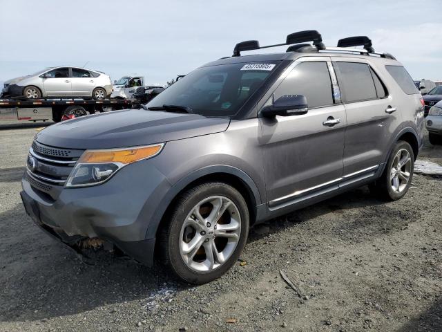  Salvage Ford Explorer