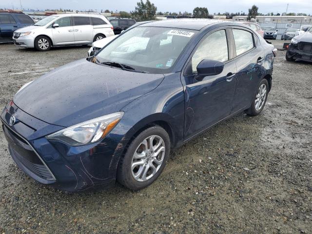  Salvage Toyota Yaris