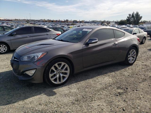  Salvage Hyundai Genesis