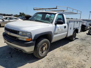 Salvage Chevrolet Silverado 2500