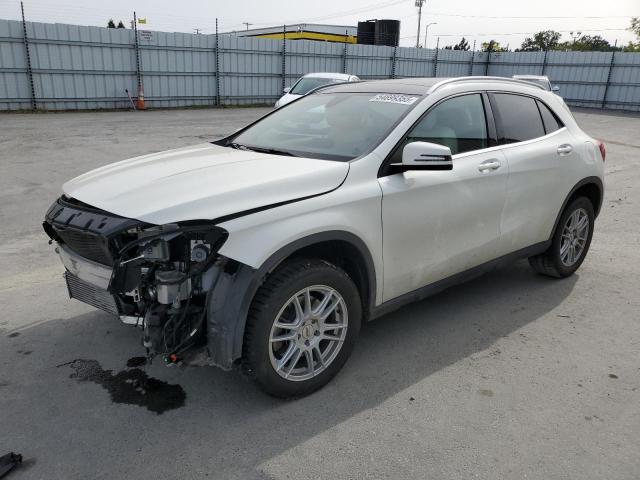 Salvage Mercedes-Benz GLA