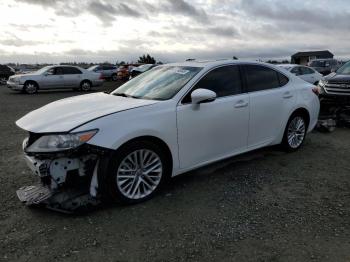  Salvage Lexus Es