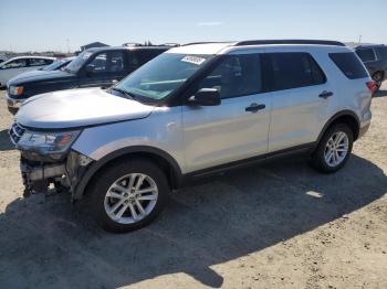  Salvage Ford Explorer