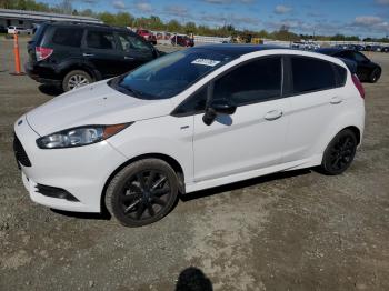  Salvage Ford Fiesta