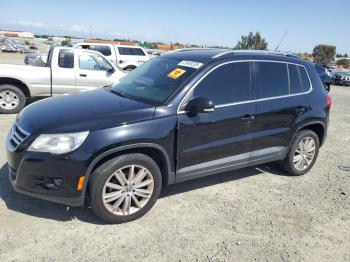 Salvage Volkswagen Tiguan