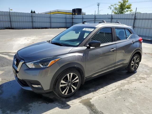  Salvage Nissan Kicks