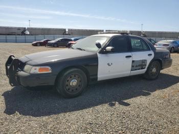  Salvage Ford Crown Vic