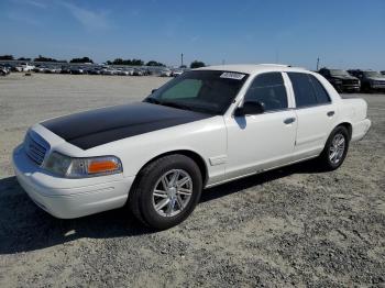 Salvage Ford Crown Vic
