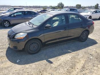  Salvage Toyota Yaris
