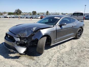  Salvage Ford Mustang