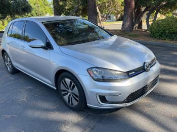  Salvage Volkswagen Golf