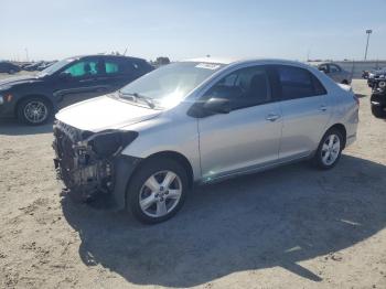  Salvage Toyota Yaris