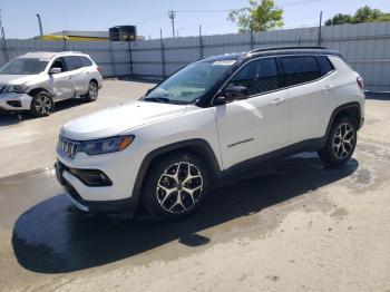  Salvage Jeep Compass