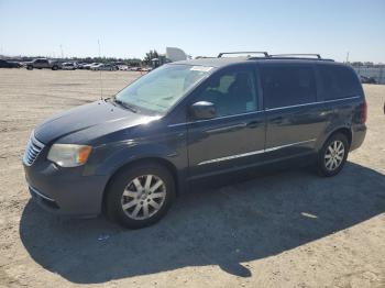  Salvage Chrysler Minivan