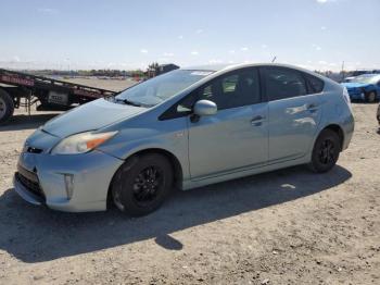  Salvage Toyota Prius
