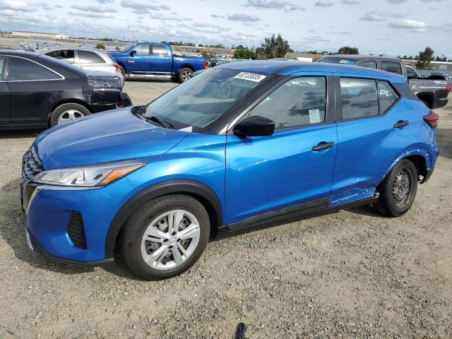  Salvage Nissan Kicks
