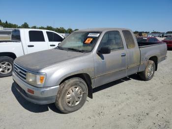  Salvage Toyota T100