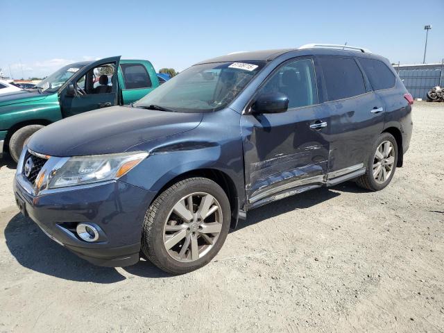  Salvage Nissan Pathfinder